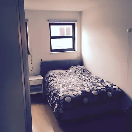 1 - 11 Beds, 17p, 2 Bath-, 1 Livingroom Villa Aan de Wolfsberg