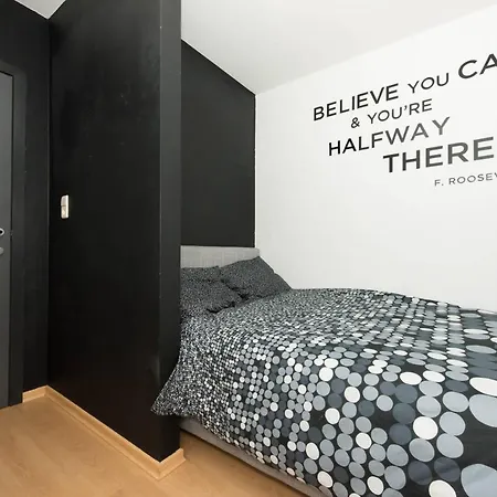 Villa 1 - 11 Beds, 17p, 2 Bath-, 1 Livingroom Aan de Wolfsberg